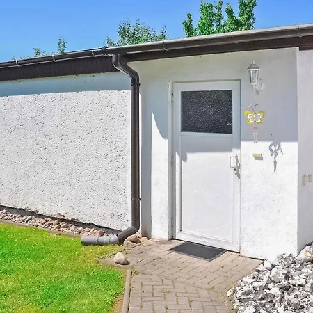 Ostseebad Breege Casa de Férias *